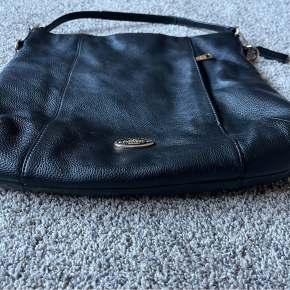 Coach‎ Isabelle East/West Pebble Leather Convertible Shoulder/Crossbody Bag. - Picture 3 of 11